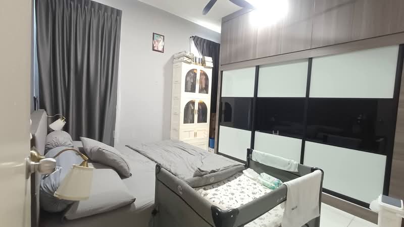 Service Residence for Sale at D'Summit Residences - Dennis Peh - Bedroom - PropertyGuru.com.my