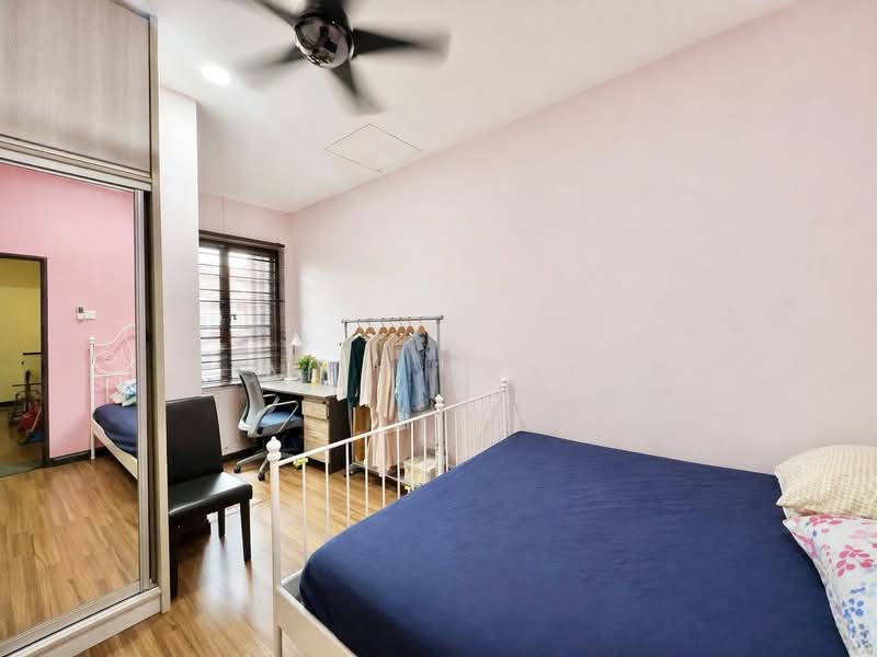 Rumah Teres 2 Tingkat untuk Dijual di Denai Alam (Shah Alam) - Alif Saad - PropertyGuru.com.my