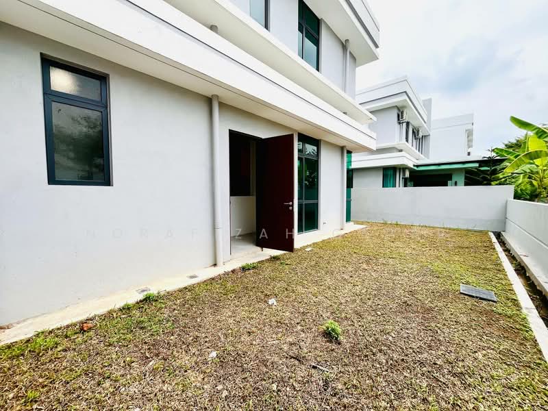 Semi-Detached House for Rent in Cyberjaya (Selangor) - NoraFizah Gapar - Exterior - PropertyGuru.com.my