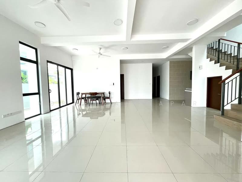 Semi-Detached House for Rent in Cyberjaya (Selangor) - NoraFizah Gapar - Living Room - PropertyGuru.com.my