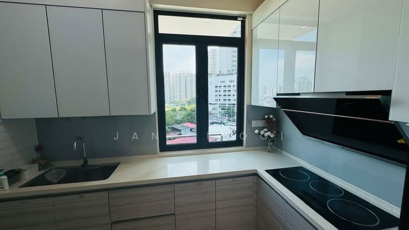 Condominium for Sale at Iconic Skies - Janice Ooi - Kitchen - PropertyGuru.com.my