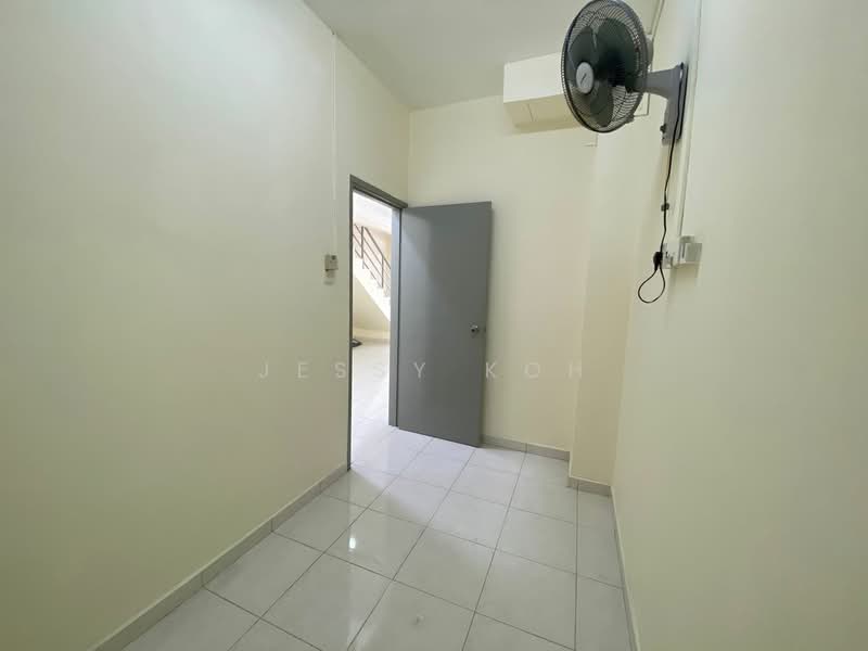 Rumah Teres 2 Tingkat untuk Disewa di Bukit Indah (Iskandar Puteri (Nusajaya)) - Jessy Koh - Corridor - PropertyGuru.com.my
