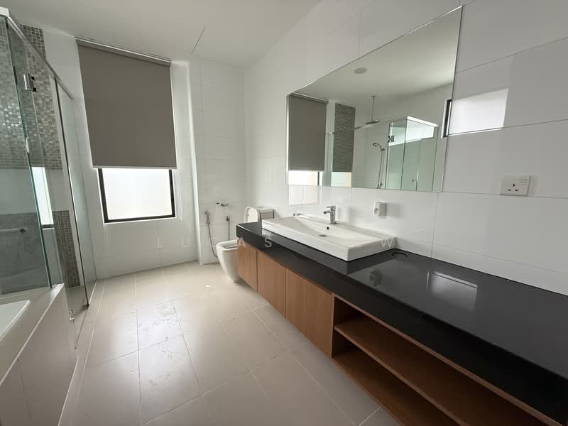 Semi-Detached House for Rent in Ampang (Selangor) - Lucas Liew - Bathroom - PropertyGuru.com.my