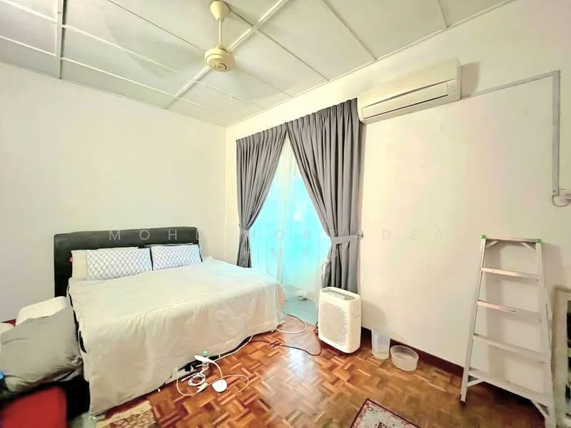 Rumah Teres 2 Tingkat untuk Dijual di Seksyen 27 (Shah Alam) - Mohd Mortadza Ahmad - PropertyGuru.com.my