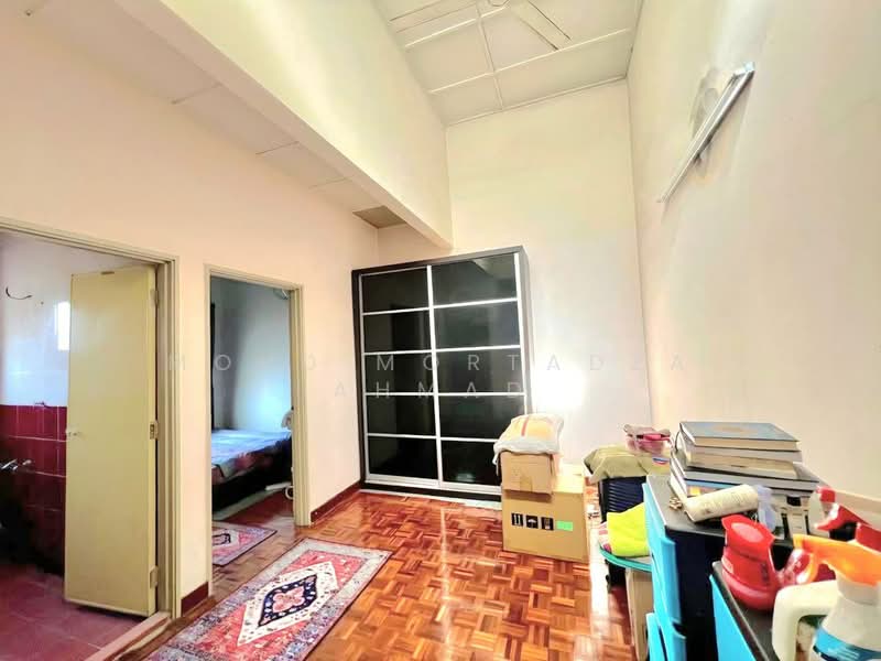 Rumah Teres 2 Tingkat untuk Dijual di Seksyen 27 (Shah Alam) - Mohd Mortadza Ahmad - PropertyGuru.com.my