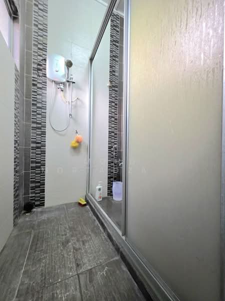 Rumah Teres 2 Tingkat untuk Dijual di Seksyen 27 (Shah Alam) - Mohd Mortadza Ahmad - Bathroom - PropertyGuru.com.my
