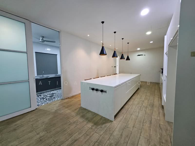 Semi-Detached House for Sale in Bukit Jelutong (Shah Alam) - Atiqah Yaacob - PropertyGuru.com.my