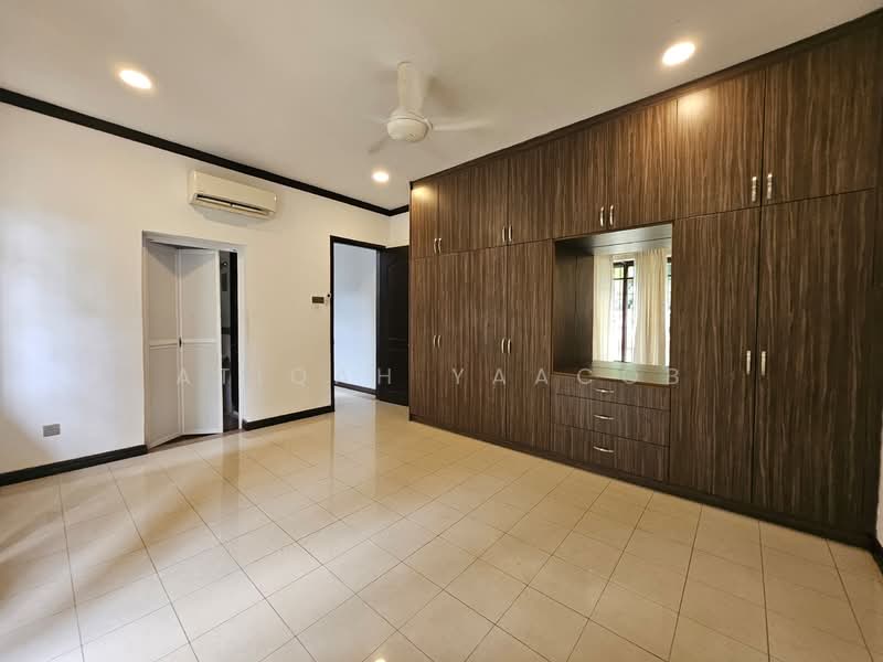 Semi-Detached House for Sale in Bukit Jelutong (Shah Alam) - Atiqah Yaacob - PropertyGuru.com.my