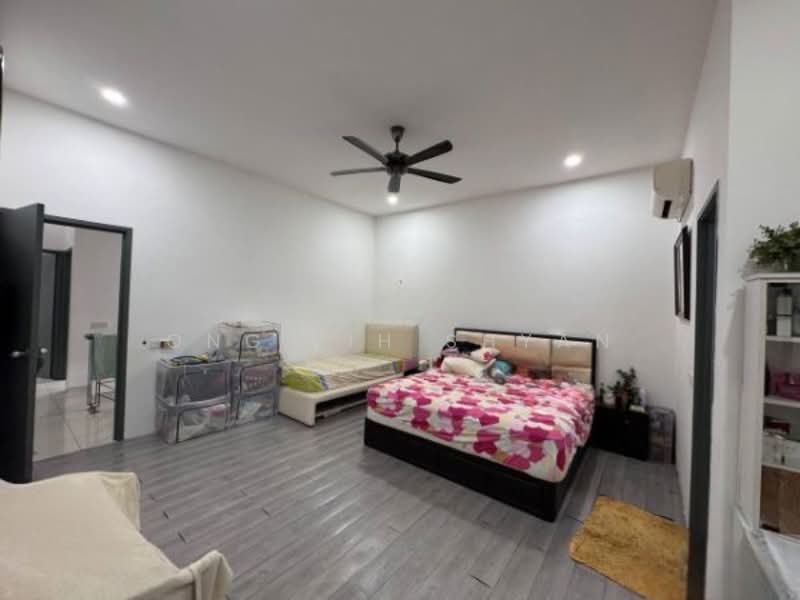 2-storey Terraced House for Sale in Setia Tropika (Johor Bahru) - Ong Lih Shyan - Bedroom - PropertyGuru.com.my