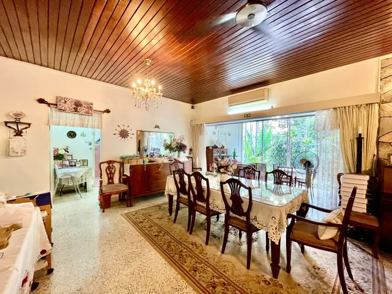 Bungalow for Sale in Petaling Jaya (Selangor) - Hasliza Hassan - Dining Room - PropertyGuru.com.my