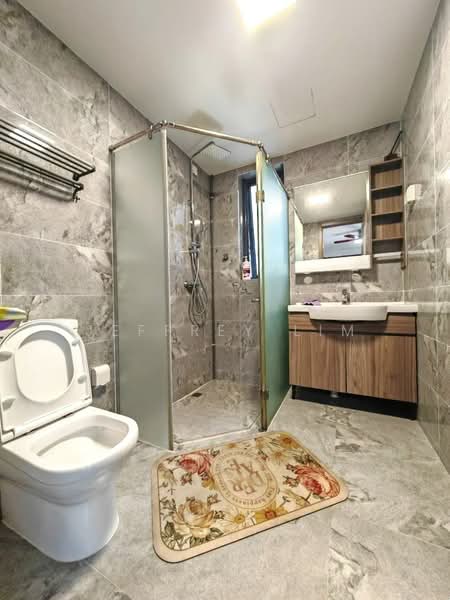 Cluster House for Sale in Forest City (Gelang Patah) - Jeffrey Lim - Bathroom - PropertyGuru.com.my