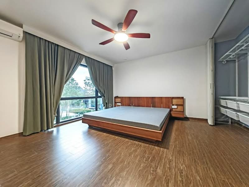 Cluster House for Sale in Forest City (Gelang Patah) - Jeffrey Lim - Bedroom - PropertyGuru.com.my