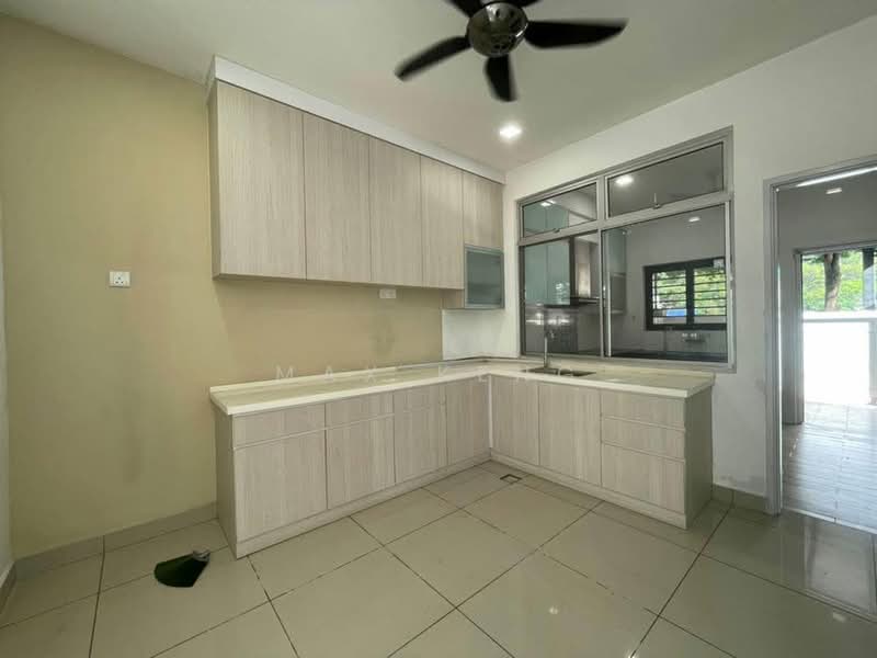 Rumah Berkembar untuk Dijual di Skudai (Johor) - Max Keng - Kitchen - PropertyGuru.com.my