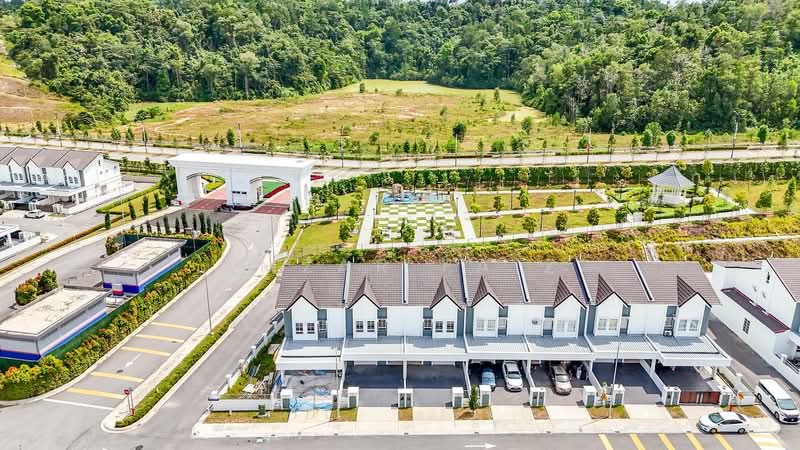 2-storey Terraced House for Sale in Bandar Country Homes (Rawang) - Amzar Faiz - PropertyGuru.com.my