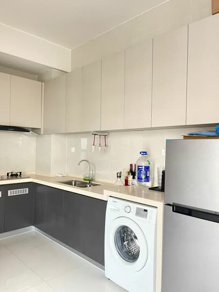 Condominium for Sale at Royal Strand @ Country Garden Danga Bay - Xiuxiu Ng - Kitchen - PropertyGuru.com.my