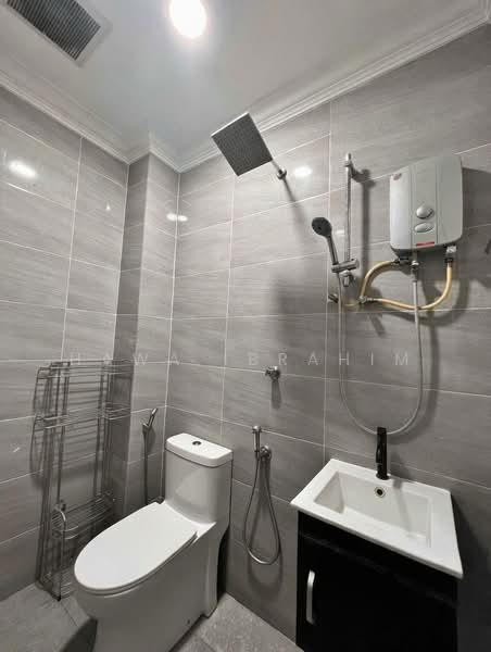 Rumah Teres 2 Tingkat untuk Dijual di Taman Cheras Perdana (Cheras) - Hawa Ibrahim - Bathroom - PropertyGuru.com.my
