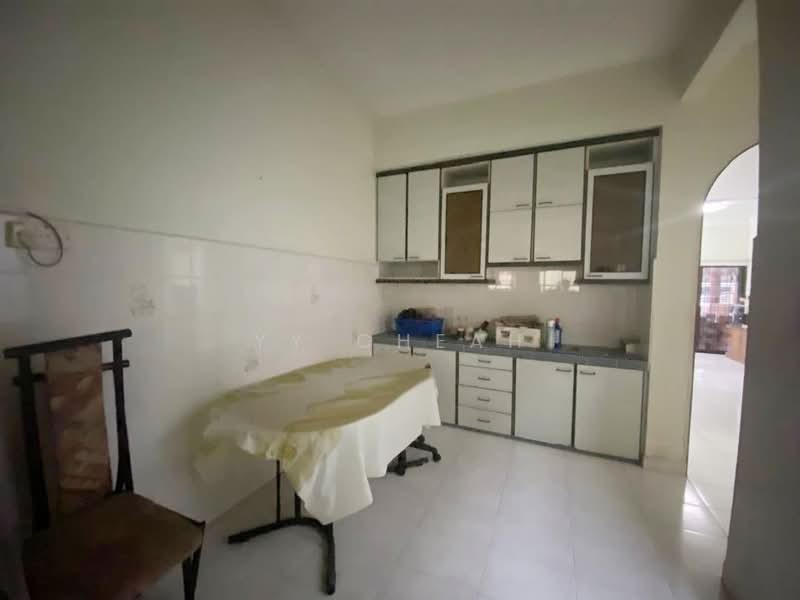 2-storey Terraced House for Sale in Taman Rasi Jaya (Menglembu) - YY Cheah - Kitchen - PropertyGuru.com.my