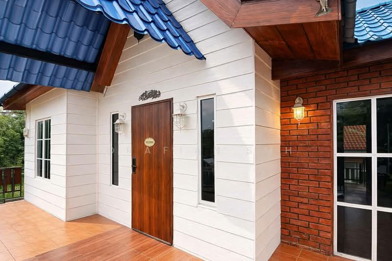 Bungalow for Sale in Bandar Tasik Senangin (Lenggeng) - Norafian SMH - Exterior - PropertyGuru.com.my