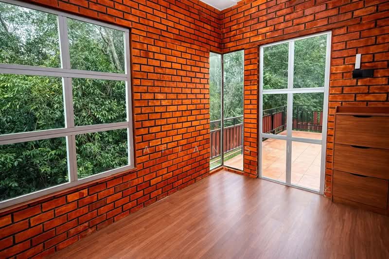 Bungalow for Sale in Bandar Tasik Senangin (Lenggeng) - Norafian SMH - Balcony - PropertyGuru.com.my
