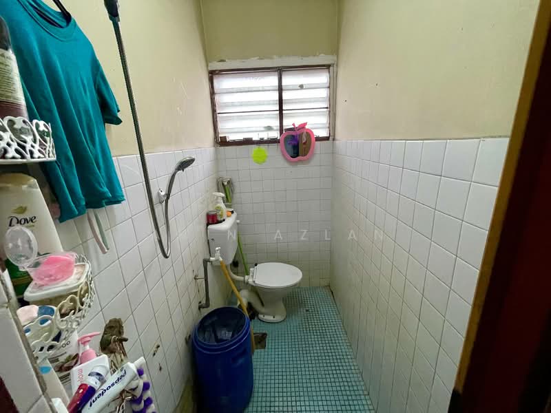 Rumah Teres 2 Tingkat untuk Dijual di Ulu Kelang (Kuala Lumpur) - Amin Azlan - Bathroom - PropertyGuru.com.my