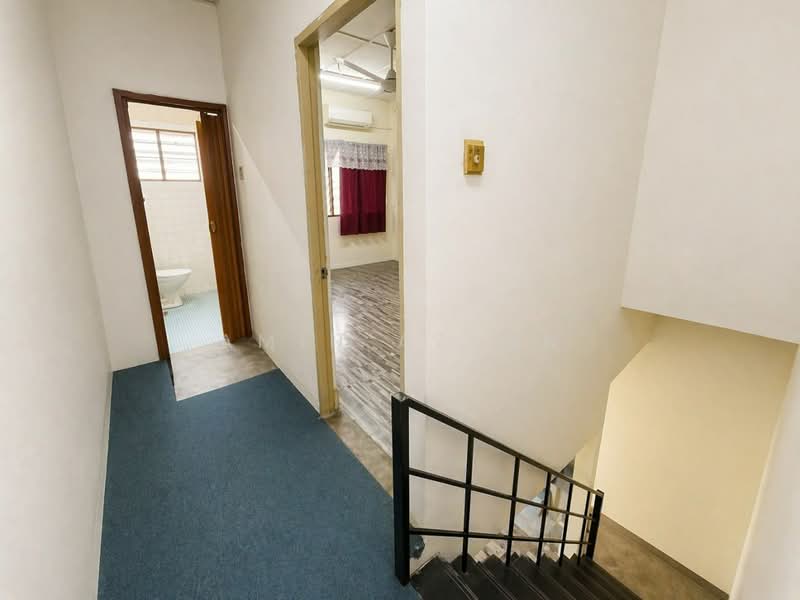 Rumah Teres 2 Tingkat untuk Dijual di Ulu Kelang (Kuala Lumpur) - Amin Azlan - Bathroom - PropertyGuru.com.my