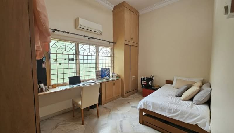 Semi-Detached House for Sale in Taman Muzaffar Heights (Bukit Katil) - CHIN FN - Bedroom - PropertyGuru.com.my