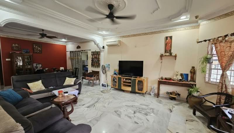 Semi-Detached House for Sale in Ayer Keroh (Melaka) - CHIN FN - Living Room - PropertyGuru.com.my