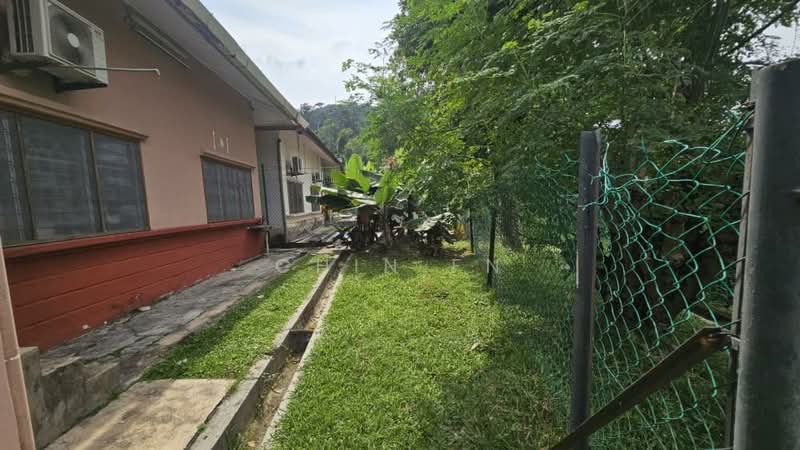 Semi-Detached House for Sale in Ayer Keroh (Melaka) - CHIN FN - Exterior - PropertyGuru.com.my