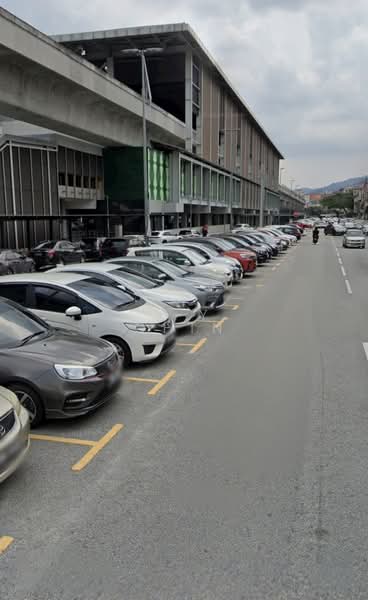 For Sale - Laman Rimbunan Kepong 3sty shop lot