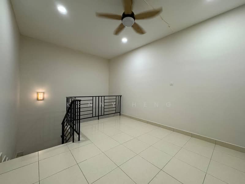 2.5-storey Terraced House for Sale in Senai (Kulai) - Kenny Heng - PropertyGuru.com.my