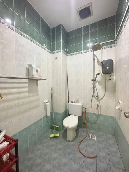 Rumah Teres 1.5 Tingkat untuk Dijual di Taman Mutiara Rini (Skudai) - Mayz Wong - Bathroom - PropertyGuru.com.my
