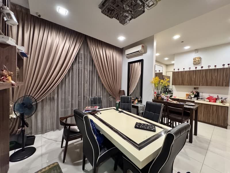 Rumah Berkembar untuk Dijual di Laman Rimbunan (Kepong) - Lewis Tam - Dining Room - PropertyGuru.com.my