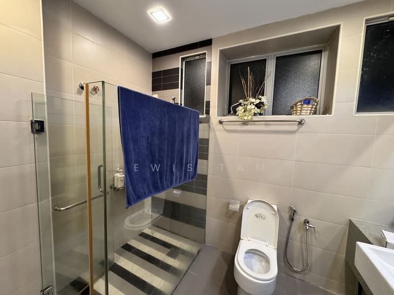 Rumah Berkembar untuk Dijual di Laman Rimbunan (Kepong) - Lewis Tam - Bathroom - PropertyGuru.com.my