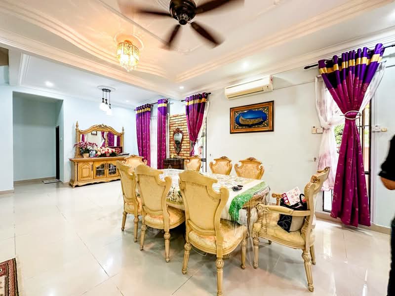 Rumah Berkembar untuk Dijual di Taman Koperasi Cuepacs (Cheras) - Amzar Faiz - PropertyGuru.com.my