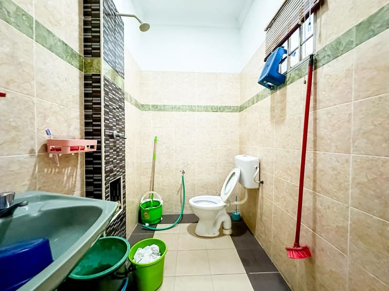 Rumah Berkembar untuk Dijual di Taman Koperasi Cuepacs (Cheras) - Amzar Faiz - PropertyGuru.com.my