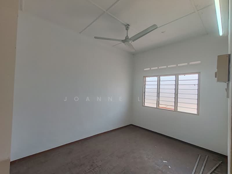 Rumah Teres 2 Tingkat untuk Dijual di Kampung Lapan (Melaka City) - Joanne Lim - PropertyGuru.com.my