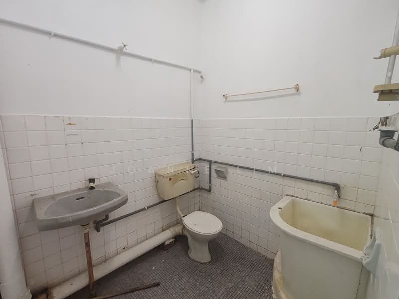 Rumah Teres 2 Tingkat untuk Dijual di Kampung Lapan (Melaka City) - Joanne Lim - PropertyGuru.com.my