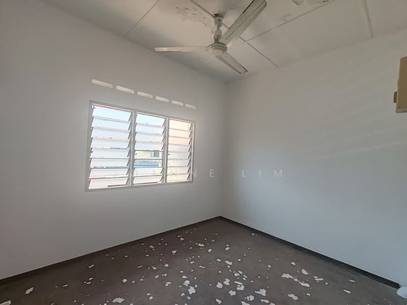 Rumah Teres 2 Tingkat untuk Dijual di Kampung Lapan (Melaka City) - Joanne Lim - PropertyGuru.com.my