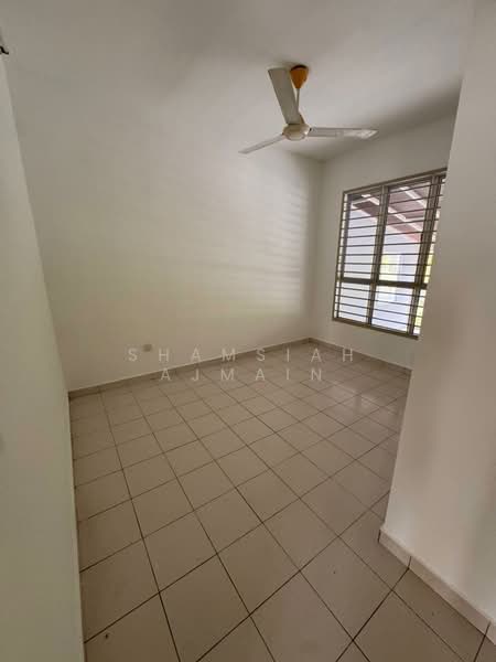 Rumah Teres 2 Tingkat untuk Dijual di Taman Saga Emas (Kajang) - SHAMSIAH AJMAIN - Interior - PropertyGuru.com.my