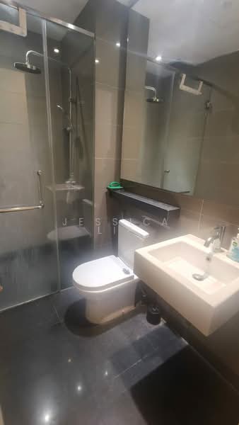 Servis Apartment untuk Disewa di Residency V - Jessica Lip - Bathroom - PropertyGuru.com.my