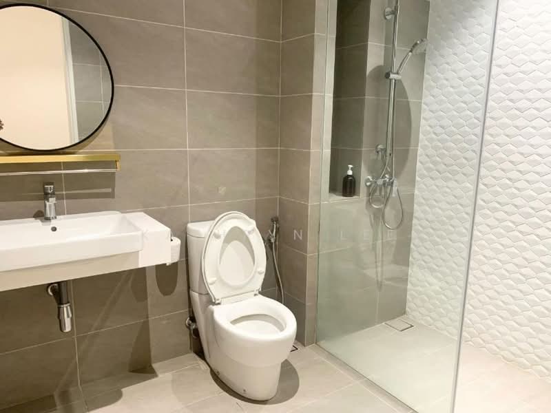 Service Residence for Sale at The Link 2 Residences - Kathryn Lee - Bathroom - PropertyGuru.com.my