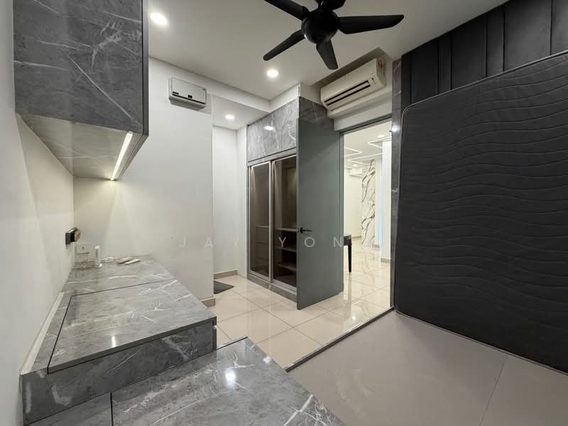 Servis Apartment untuk Disewa di Fortune Centra - Jay Yong - Bedroom - PropertyGuru.com.my