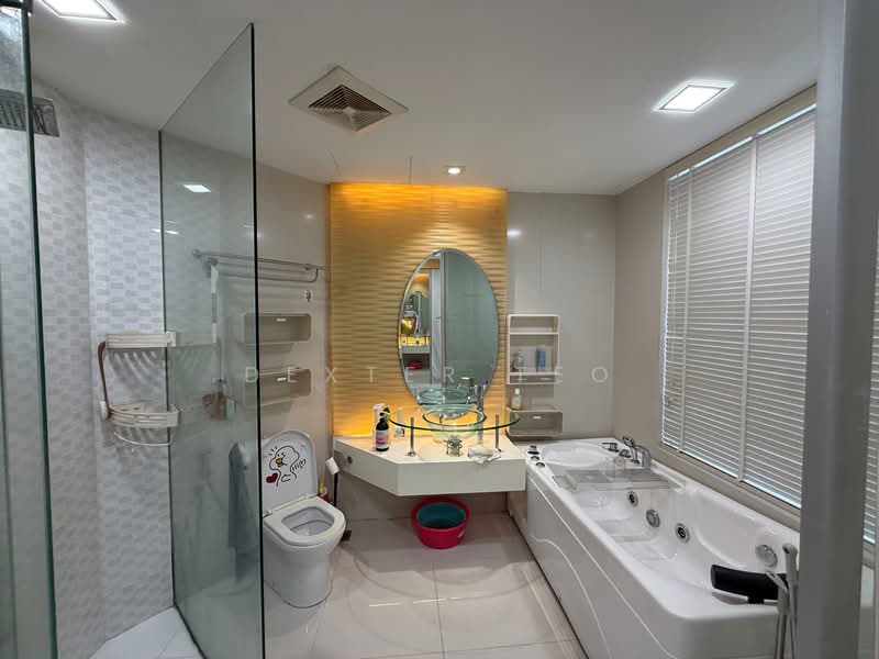 Servis Apartment untuk Dijual di Pertama Residency - Dexter Teo - Bathroom - PropertyGuru.com.my