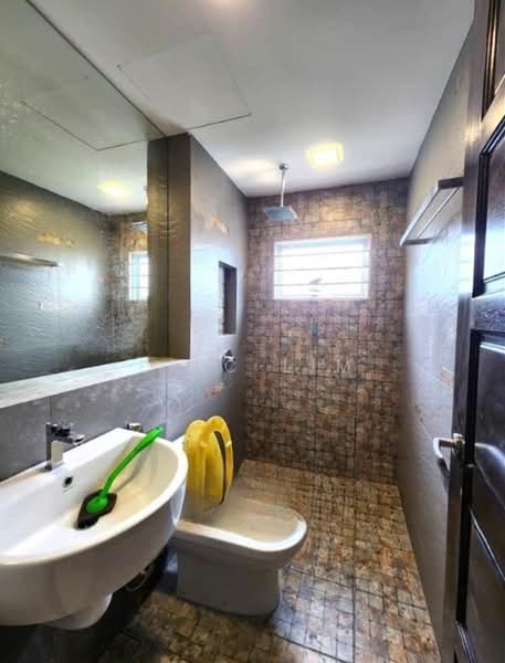 Condominium for Sale at USJ One Avenue Condo - Eric Lim - Bathroom - PropertyGuru.com.my