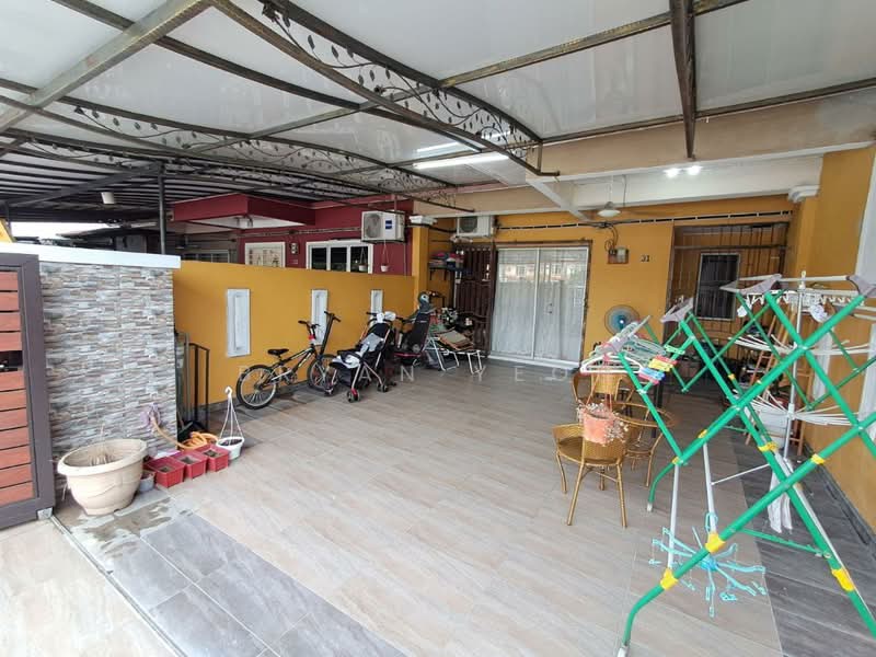 Rumah Teres untuk Dijual di Bandar Putera 2 (Klang) - Bryan Yeoh - Exterior - PropertyGuru.com.my