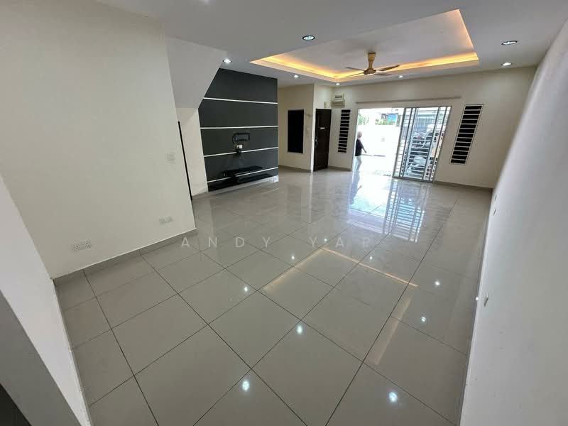 2-storey Terraced House for Sale in Rawang (Selangor) - Andy Yap - Living Room - PropertyGuru.com.my