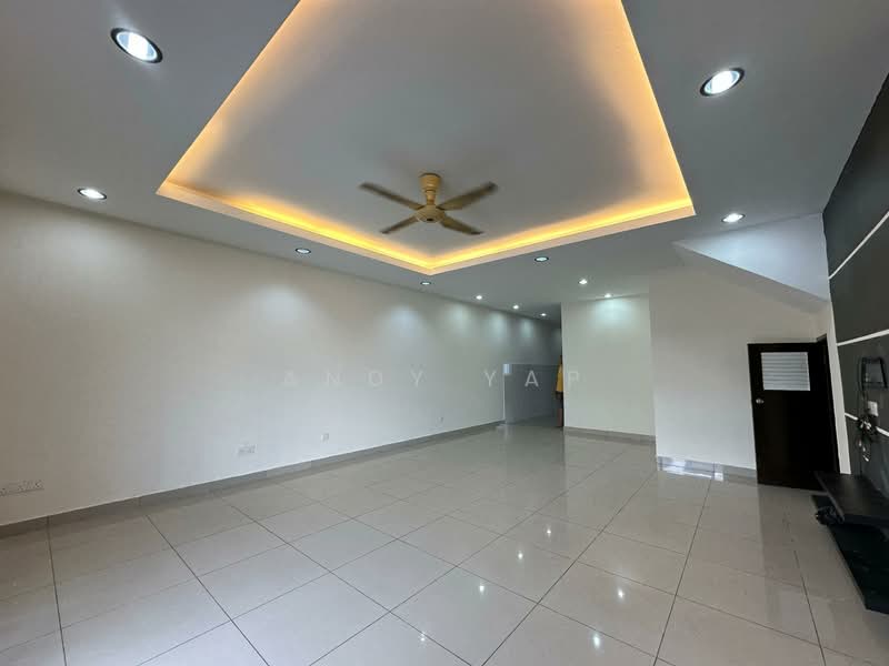 2-storey Terraced House for Sale in Rawang (Selangor) - Andy Yap - Living Room - PropertyGuru.com.my