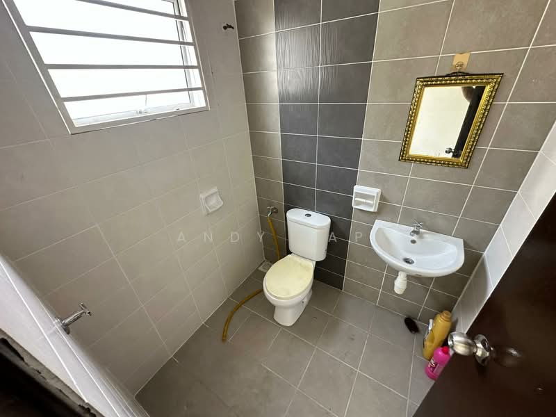 2-storey Terraced House for Sale in Rawang (Selangor) - Andy Yap - Bathroom - PropertyGuru.com.my