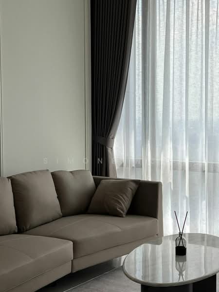 Servis Apartment untuk Disewa di Regent Suites @ Pavilion Damansara Heights - Simone Ngo - Living Room - PropertyGuru.com.my