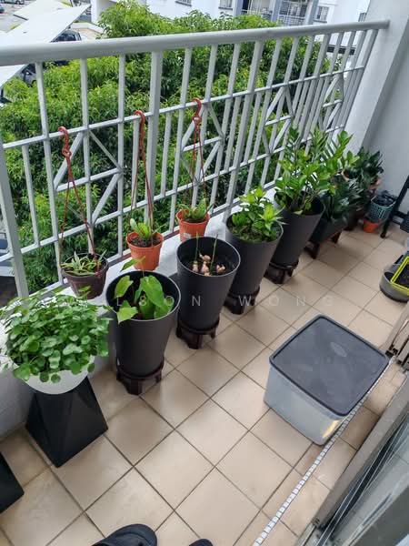 Kondominium untuk Dijual di Menara Menjalara - Wilson Wong - Balcony - PropertyGuru.com.my